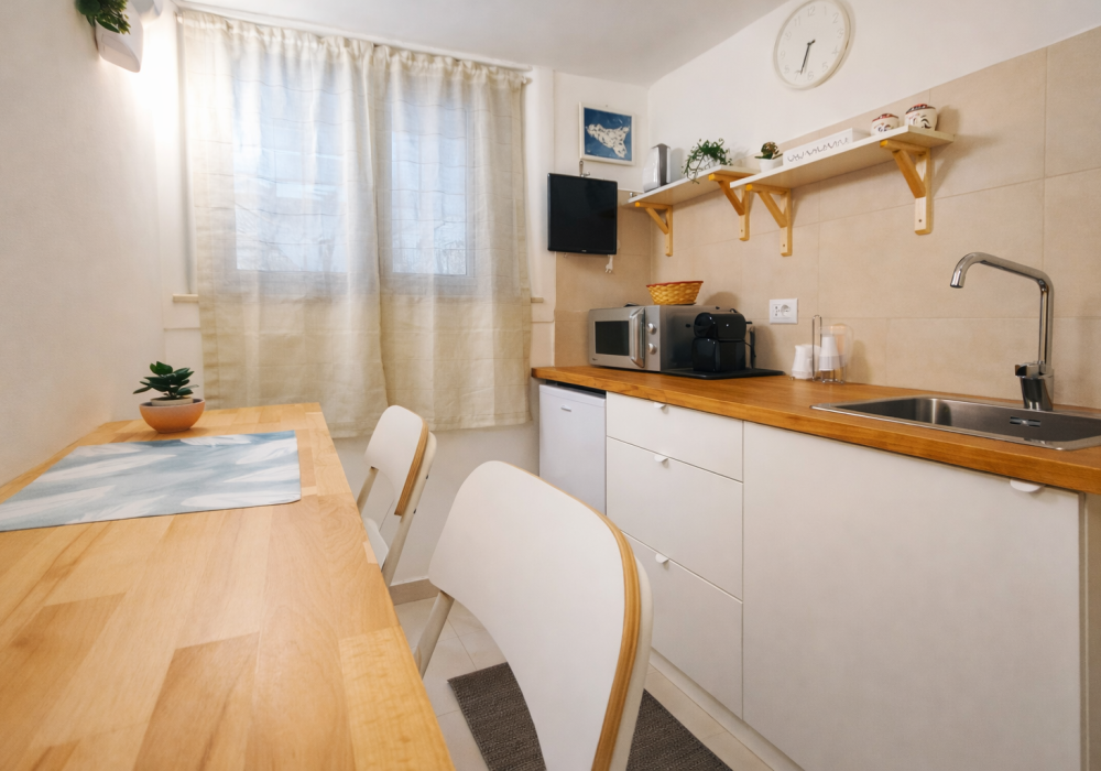 H1 - Smart Stay